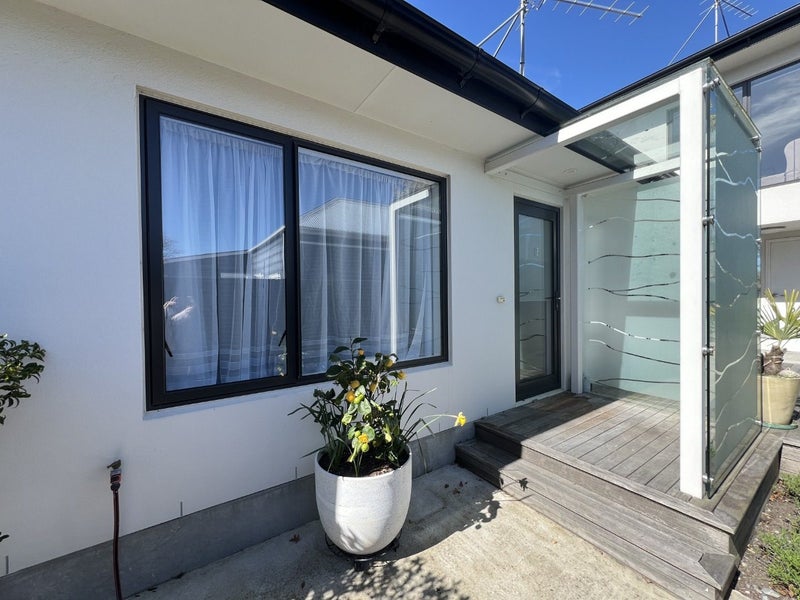 Image 1 of 14