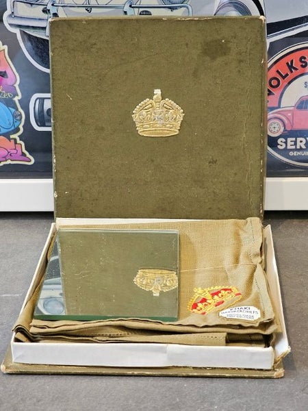 "A Gentleman in Khaki". Possibly Military & or Royal Jubilee/Ceremonial Related. Carousel 1