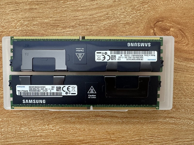 2X Samsung 64GB DDR4 2400MHz Server Ram Carousel 1