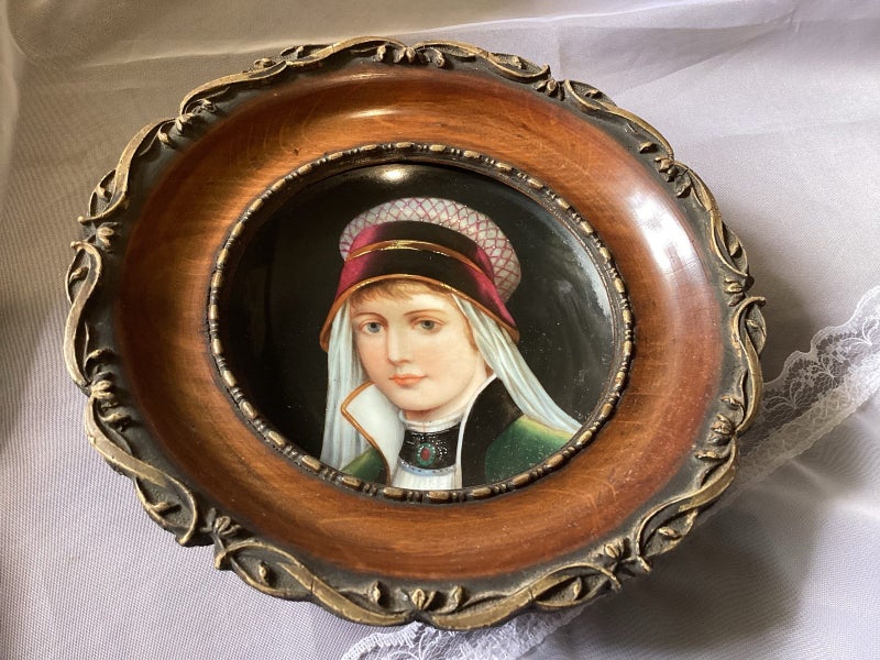 Antique Edwardian porcelain portrait in ornate wooden frame Carousel 5