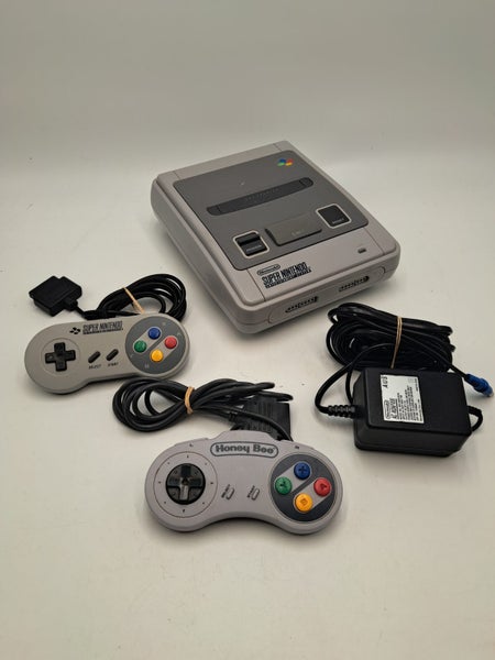 * SNES Super Nintendo Entertainment System Console w/ 2 Controllers & AC Cable!* Carousel 1