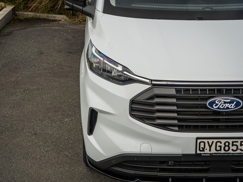 2024 Ford Transit 320l Bus 2.0d/8at63998356693377112