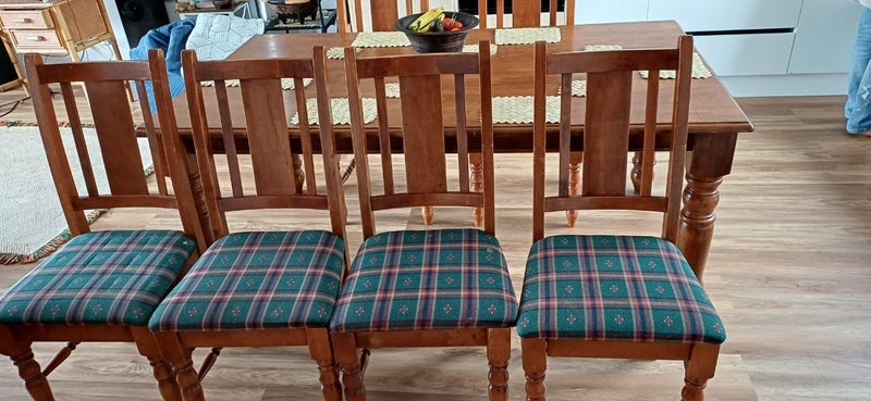 Dining set63988462281218112