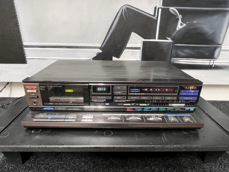 Vintage Aiwa F640 3 head cassette player Carousel 1