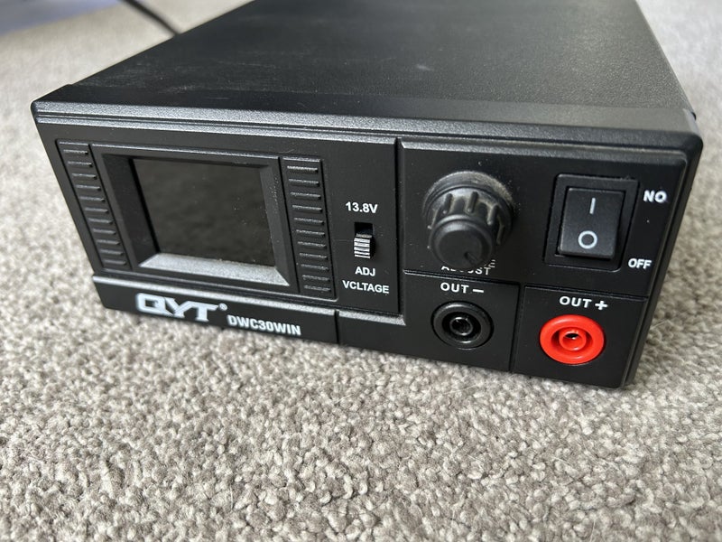 Adjustable 30A power supply QYT DWC30WIN63844801912961111