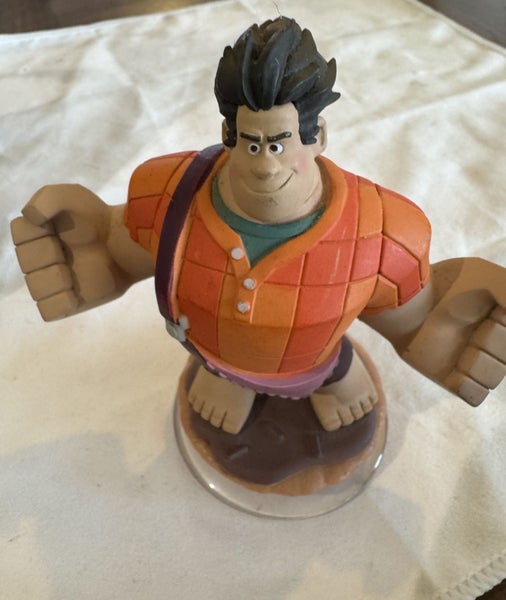 Disney Infinity Wreck it Ralph Toy Box 1.0 Carousel 1
