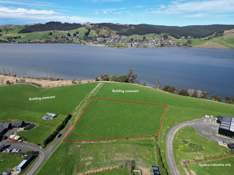 Lake views - make the great escape!63851315996162110