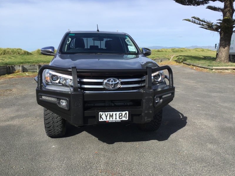 2017 Toyota Hilux 4WD SR5 2.8DT DOUBLE CAB UTE/...63851448067842111