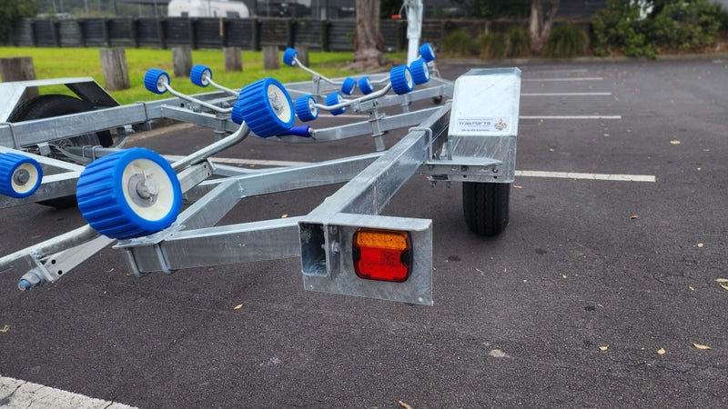 Boat Trailer AX630R Suits hull length 5.6-5.9 M...64006138228353111