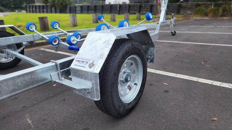 Boat Trailer AX630R Suits hull length 5.6-5.9 M...64006138228353113