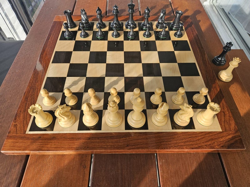 2017 Sinquefield Cup Chess Pieces + Coffer – Genuine Ebony & Boxwood, 3.75" King63851821925379111