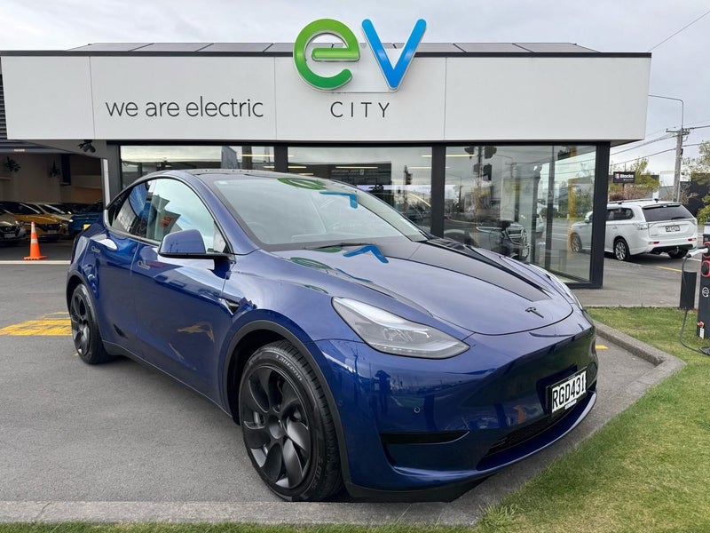 2023 Tesla Model Y Rear Wheel Drive63852928209922110