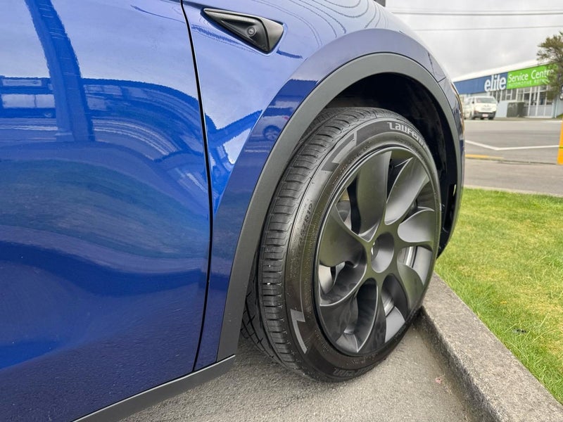 2023 Tesla Model Y Rear Wheel Drive63852928209922112