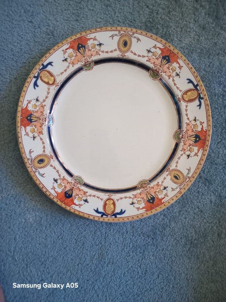 39 piece of mixed Vintage China set see the description Carousel 20