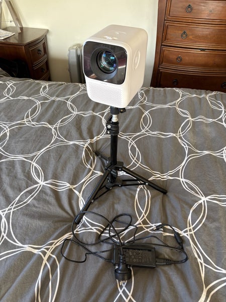 Wanbo T2 Max 1080P Full HD projector and Tripod63853486617347112