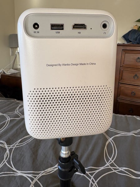 Wanbo T2 Max 1080P Full HD projector and Tripod63853486617347113