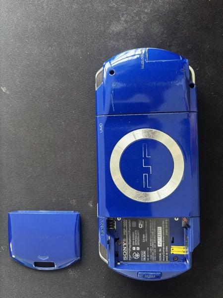 Sony PSP 1000 – Japanese Import (Blue) *UPDATE PRICE DROP* Carousel 2