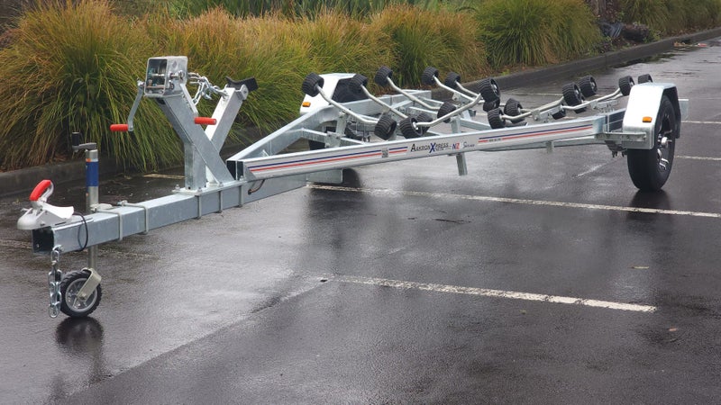 Boat Trailer AX580R NZM Suits hull length 5.2-5.5m64318109555715111