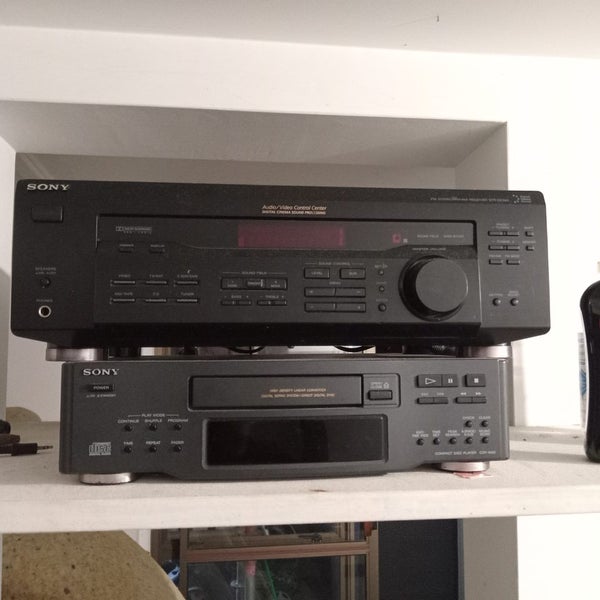 Sony cd player and amp63855587638402110