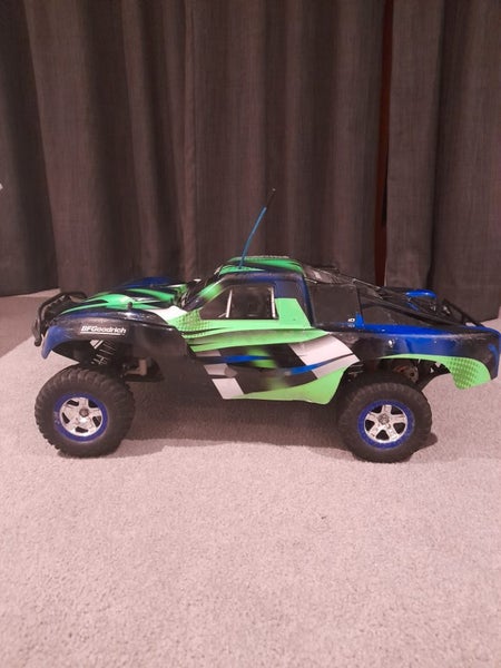 Traxxas slash 2wd Carousel 2