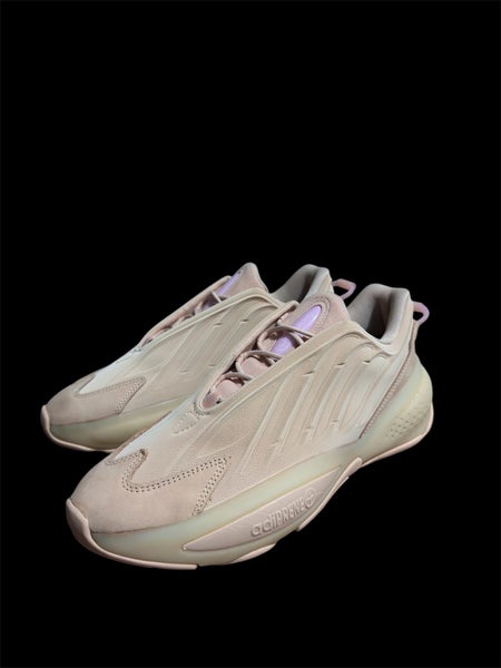 Adidas Ozrah Sneaker Carousel 1
