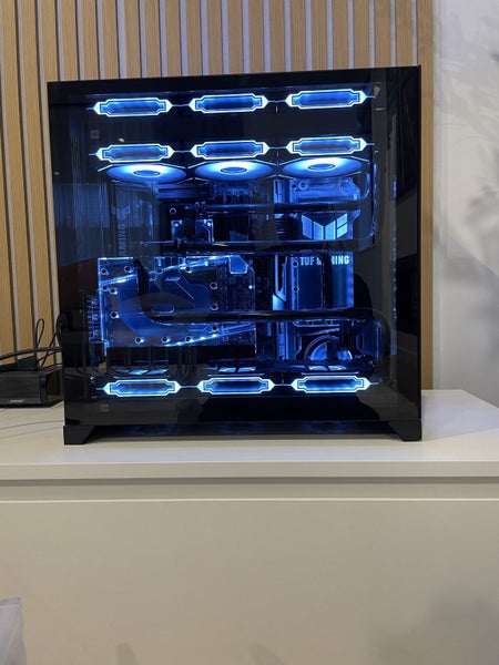 Tufff 4080 super watercooled build Carousel 14
