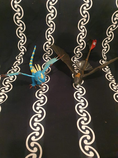 How to train your dragon figures Carousel 2