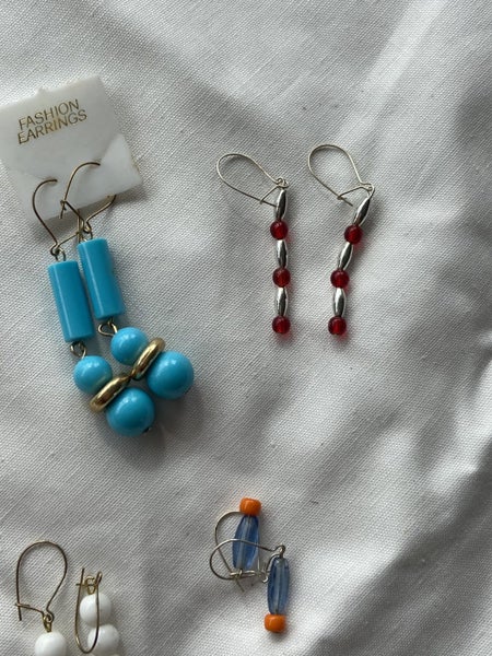 5X PAIRS OF VARIOUS EARRINGS #8 Carousel 3