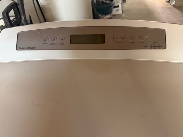 Fisher & Paykel64403964456194111