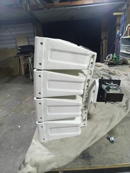 TOA hx5 speakers Carousel 2