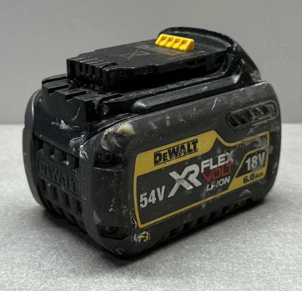 DEWALT FlexVolt Battery 6.0Ah DCB546-XE Carousel 1