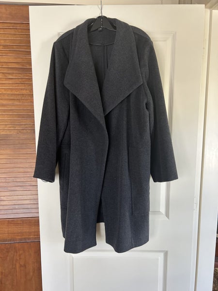 Jacket Carousel 1