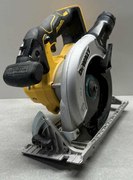 DeWalt Cordless Circular Saw Brushless 165mm 18V - Bare Tool (DCS565) Carousel 2