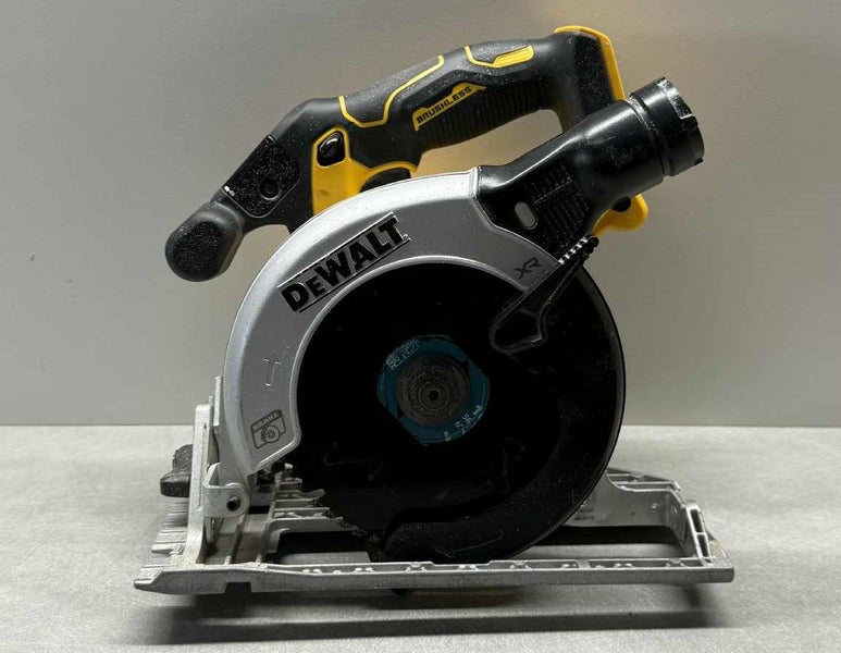 DeWalt Cordless Circular Saw Brushless 165mm 18V - Bare Tool (DCS565) Carousel 1