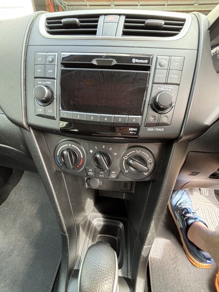 2014 Suzuki Swift Glxab64030846588291114