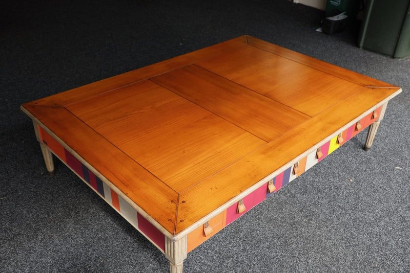 Designer coffee table63866739917827113