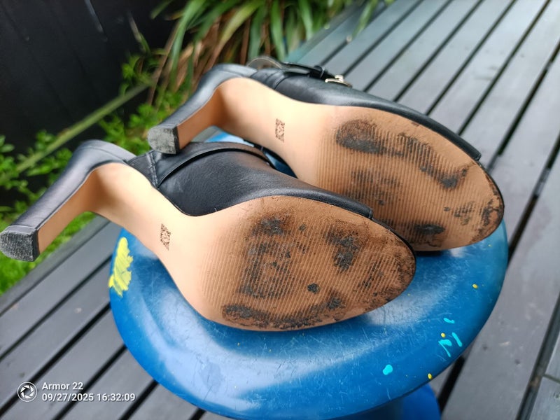 Anne Klein Peeptoe slingback heels, Sz 39 / 8 Carousel 11