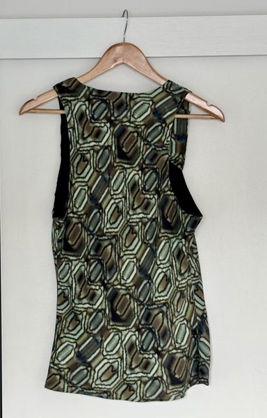 STORM Paua Shell Asymmetric Top s.12 Carousel 2