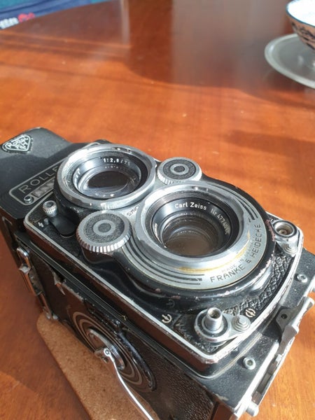 Rolleiflex 3.5F camera63867474460802112