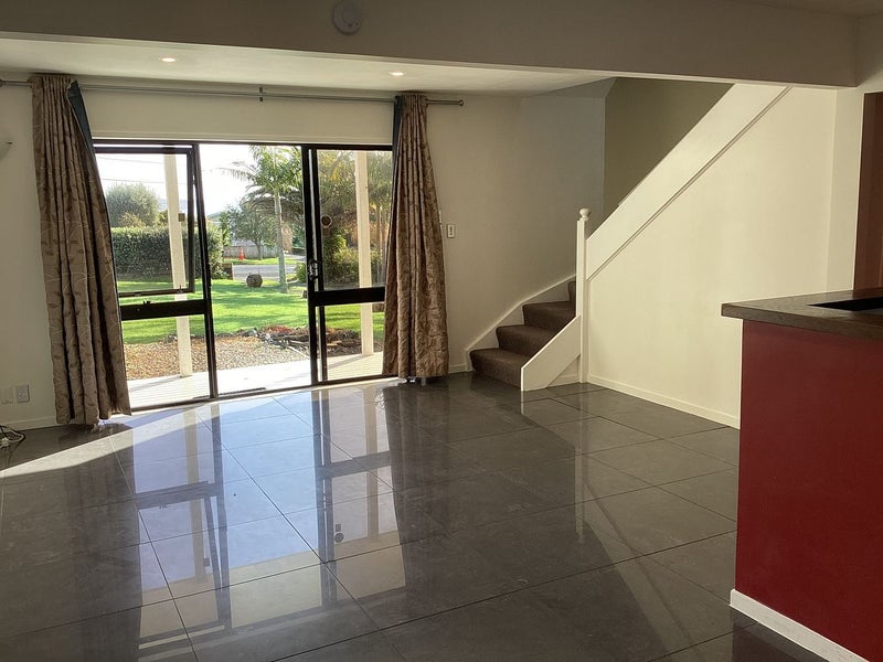 Beachlands, 3 bedrooms64672078495618114