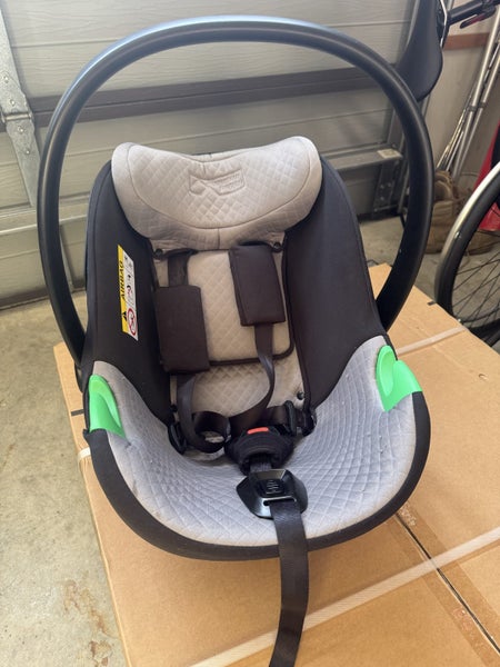 Mountain Buggy Capsule Carousel 2