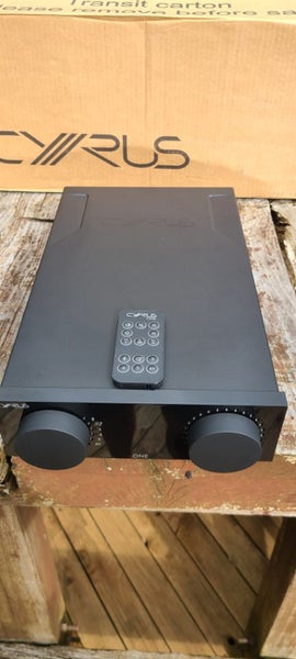 Cyrus One Amplifier Carousel 2