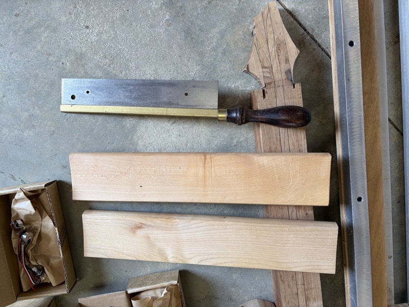 Luthier Parts Carousel 9