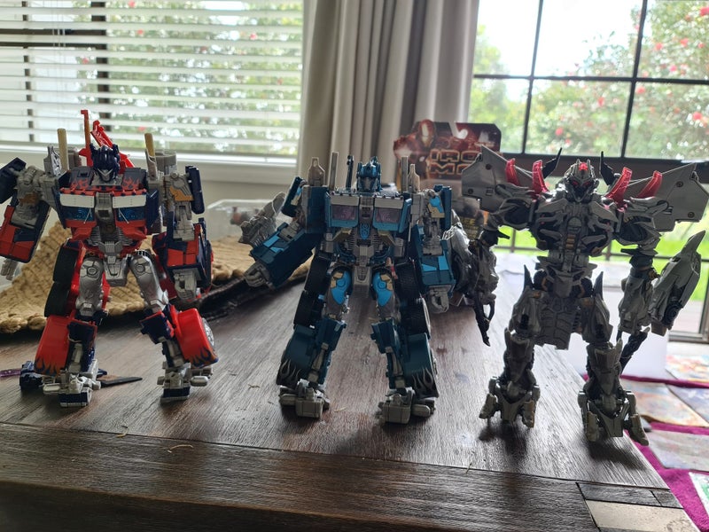 transformers action figure x363874911276802111