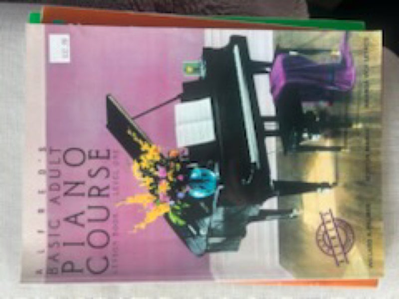 Casio CT - X700 keyboard with stand63987538285827111