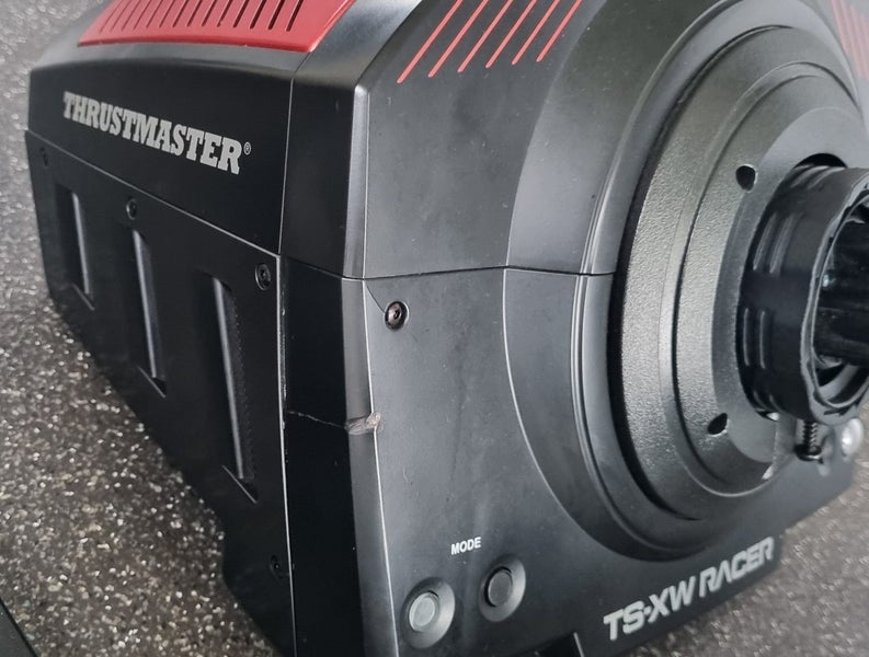 Thrustmaster TS-XW, Pedals and 2 Wheel Rims Carousel 4