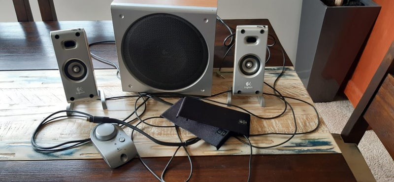 Logitech IHX Sound system63875893518211112