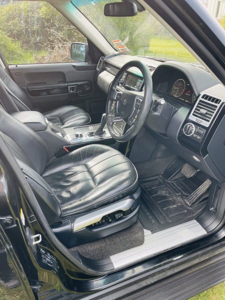 2011 Land Rover Range Rover Vogue Tdv863876119890179111