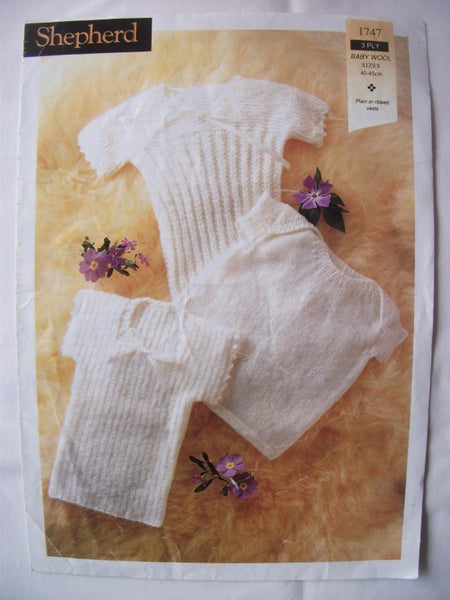 ~ Baby Knit 3ply Vest/Singlet 3 Styles ~ Carousel 1