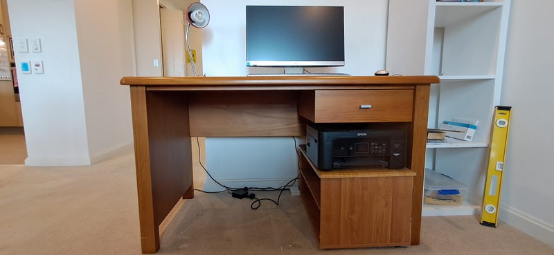 Solid rimu computer desk - contemporary Danske Mobler made in NZ Carousel 1